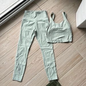 ACTA Wear small light green leggings and crop set